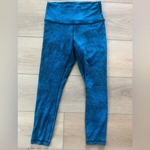 lululemon Wunderunder black & turquoise jaquard legging- size 8- Luon fabric